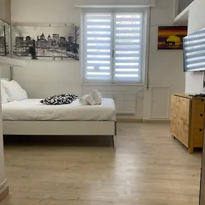 Living Genoa